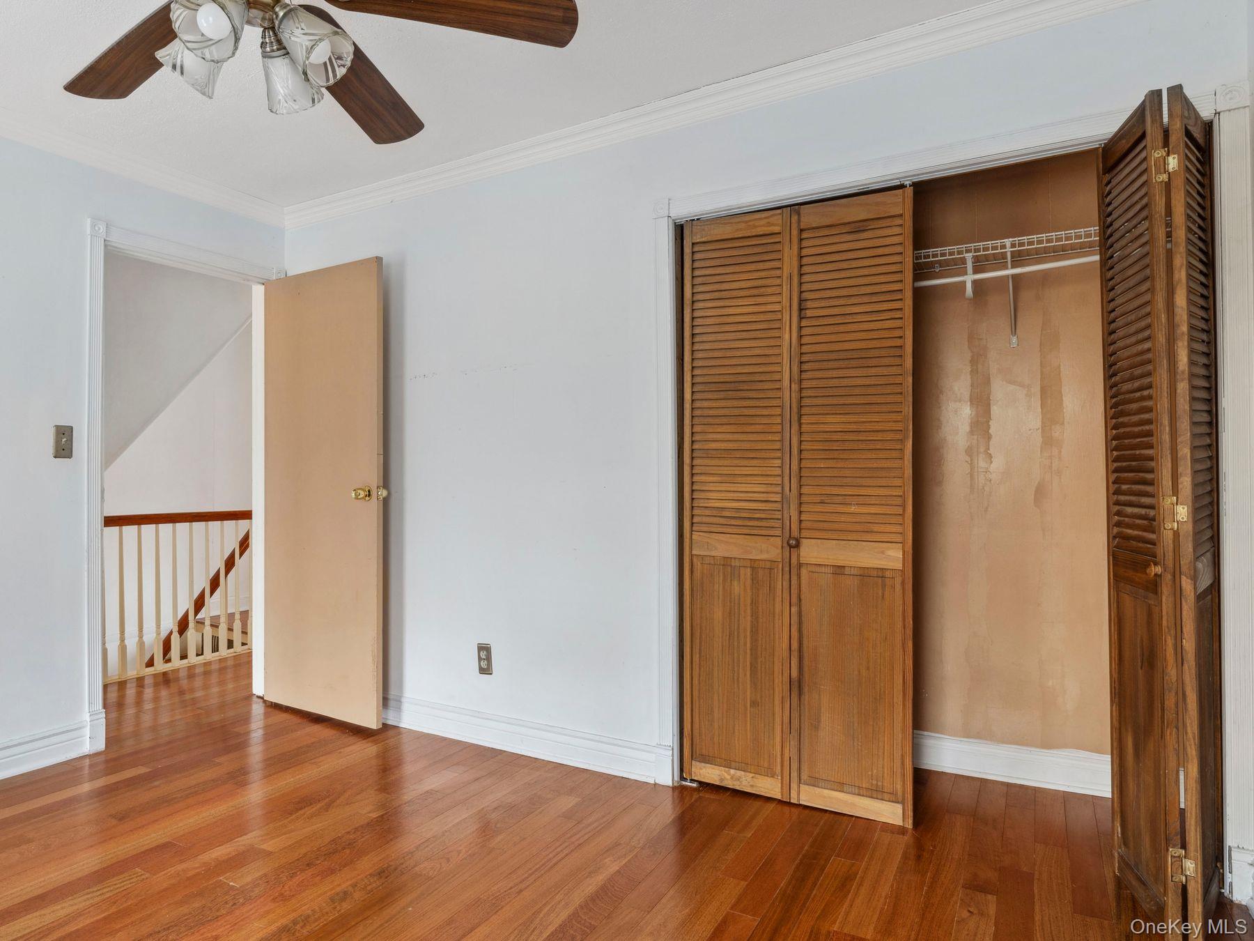 27 Brick Row, Athens, NY 12015