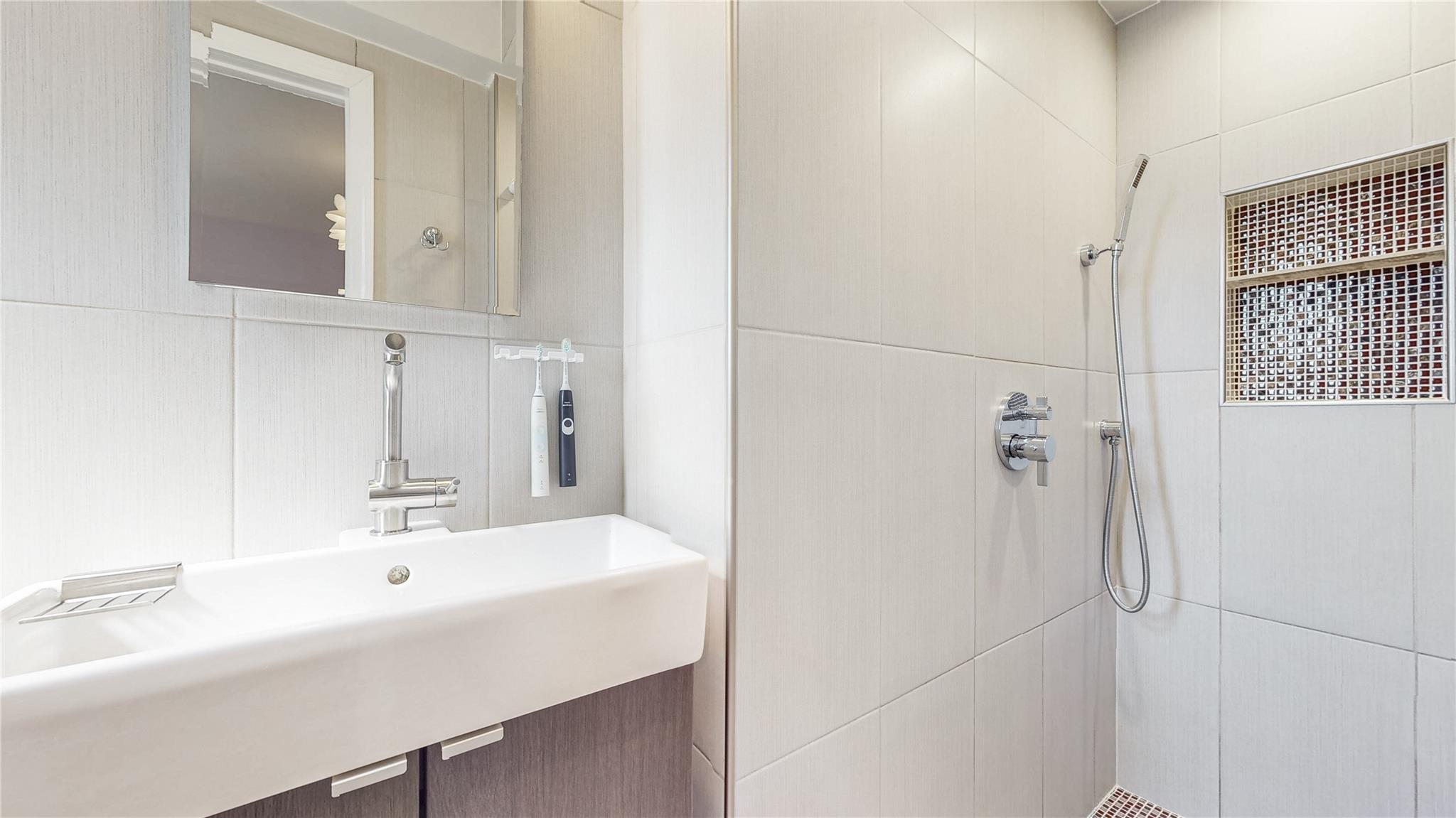 143-50 Hoover Avenue # 507, Briarwood, NY 11435