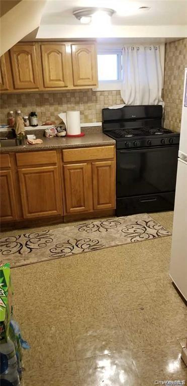 205-28 110th Avenue, Saint Albans, NY 11412