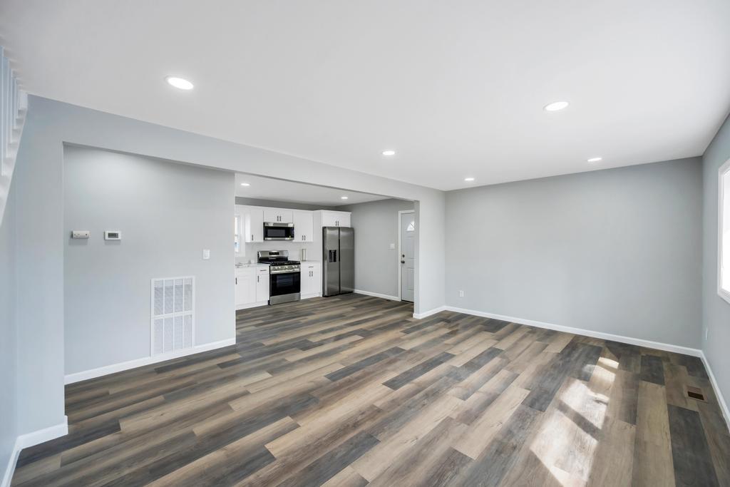 81 New Avenue, Wyandanch, NY 11798