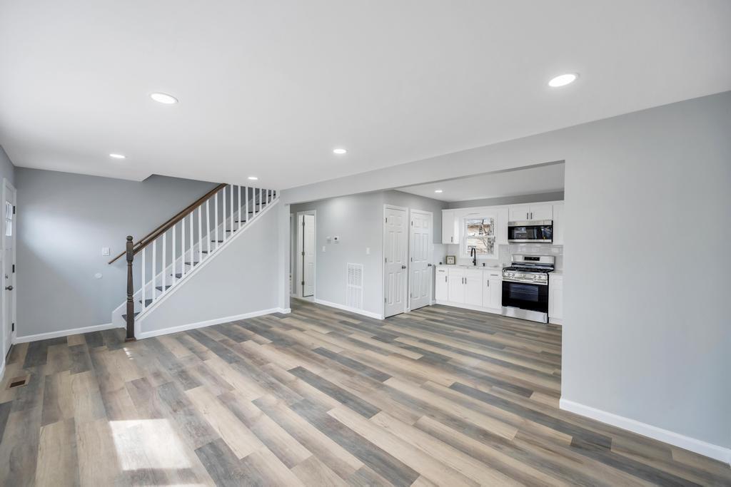 81 New Avenue, Wyandanch, NY 11798