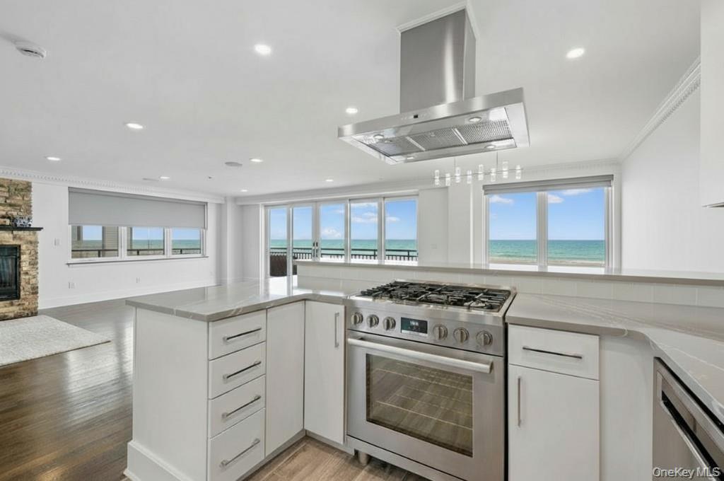 26 W Broadway # 505, Long Beach, NY 11561