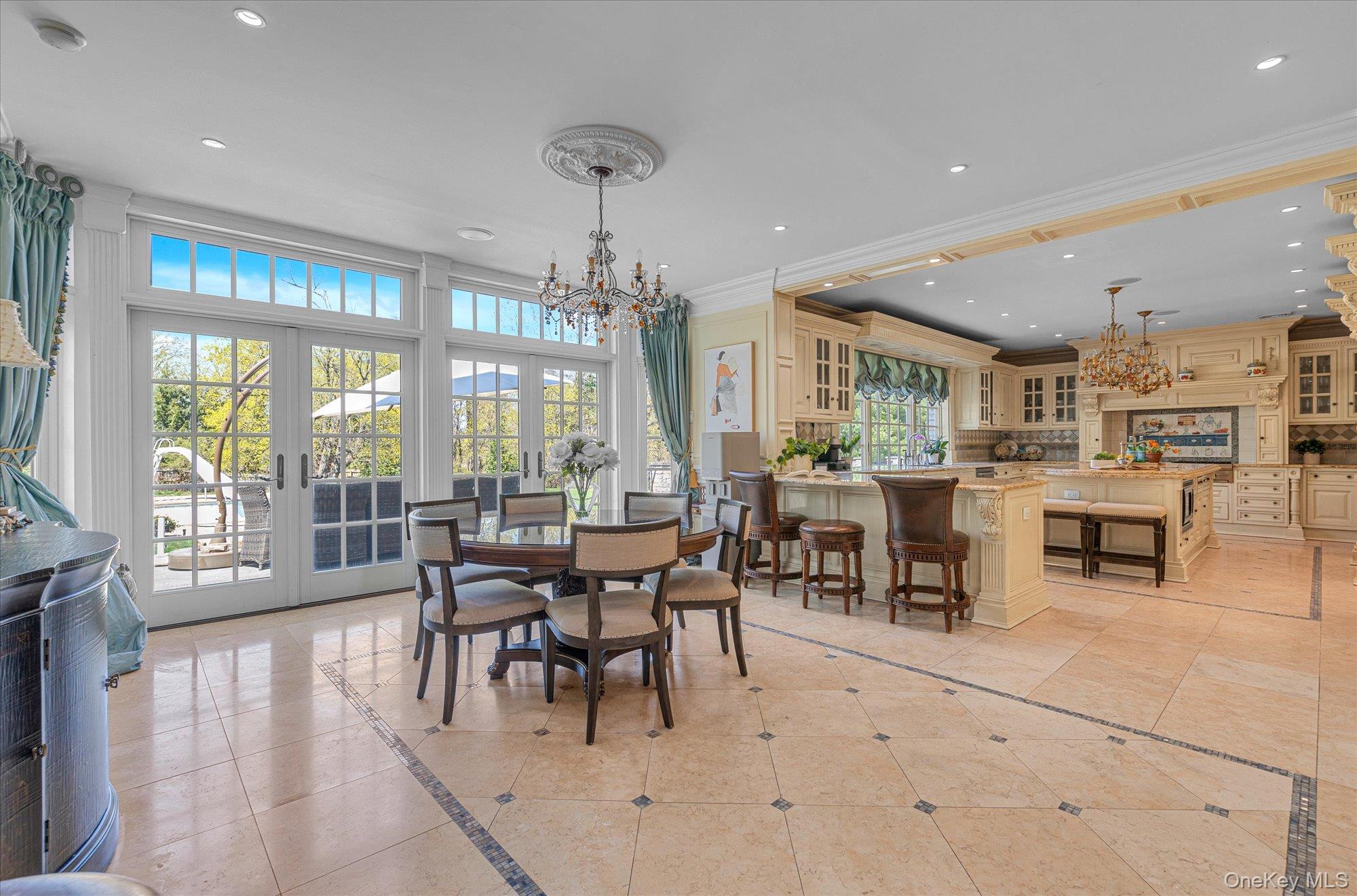 8 Norgate Road, Brookville, NY 11545