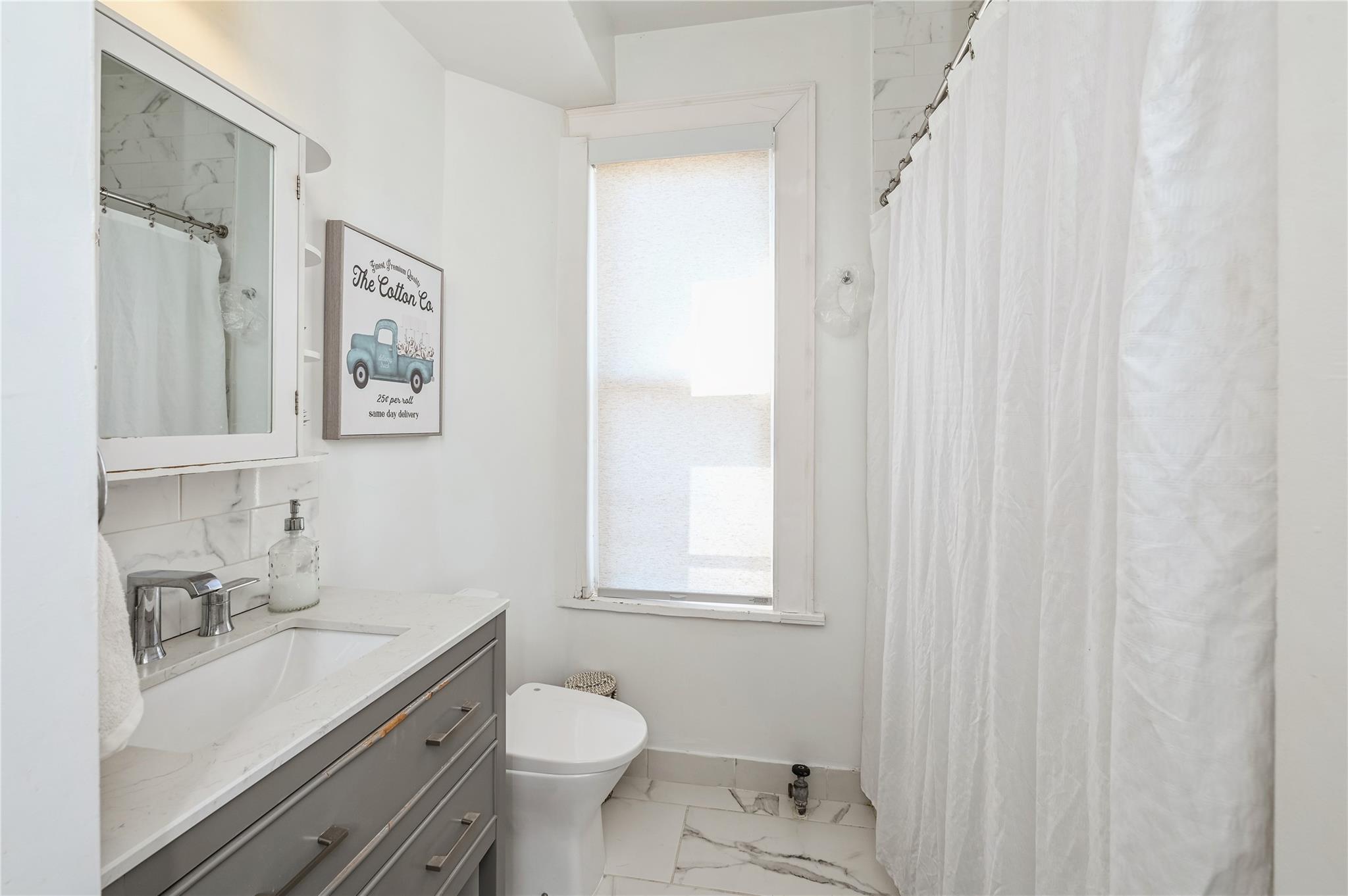 22 Landscape Avenue, Yonkers, NY 10705