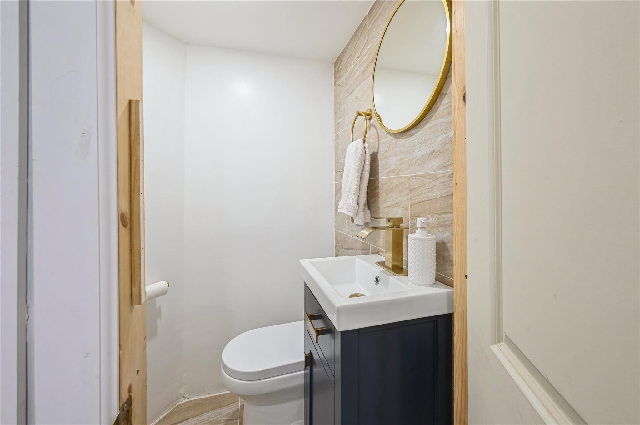 22 Landscape Avenue, Yonkers, NY 10705