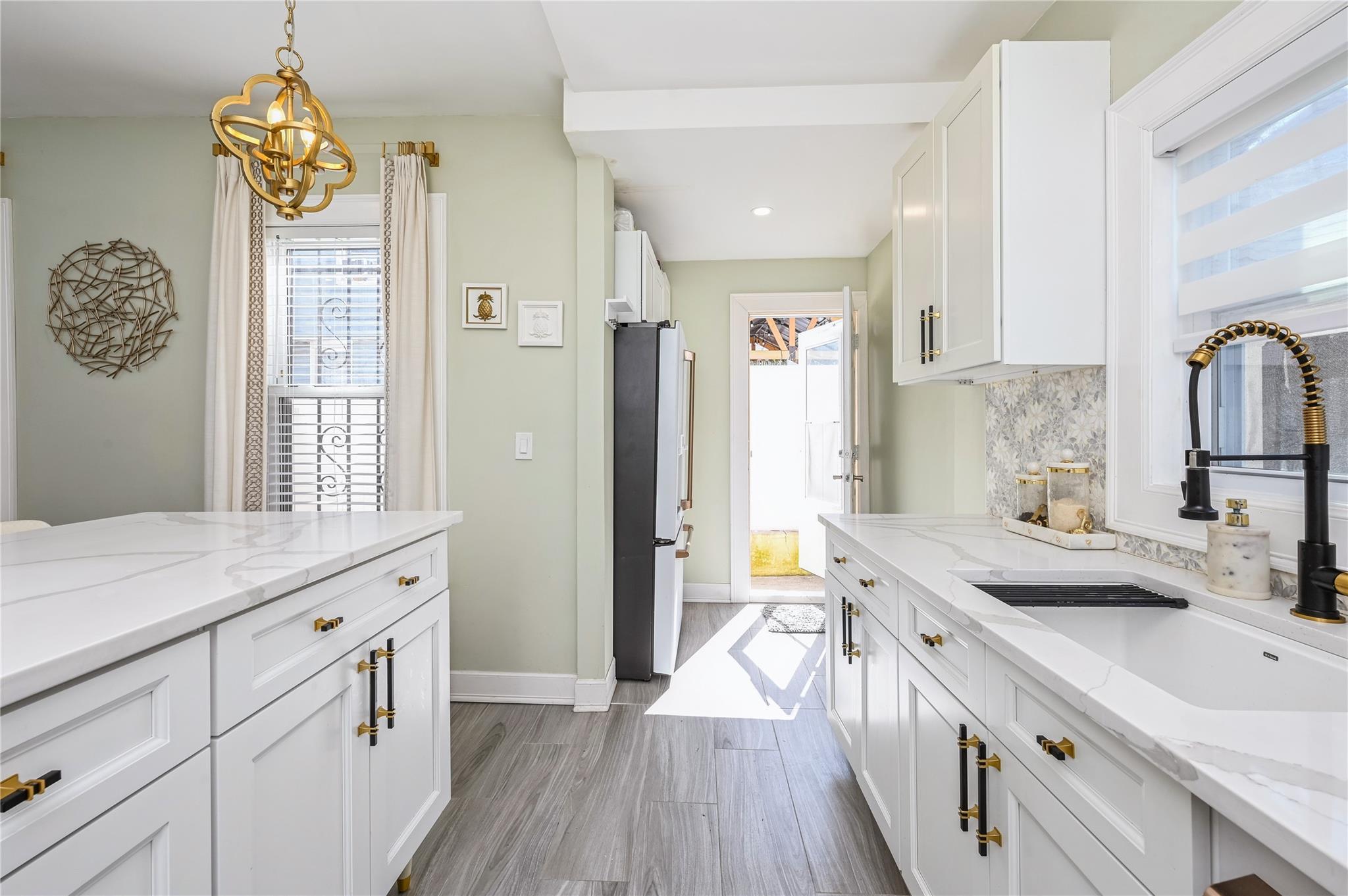 22 Landscape Avenue, Yonkers, NY 10705