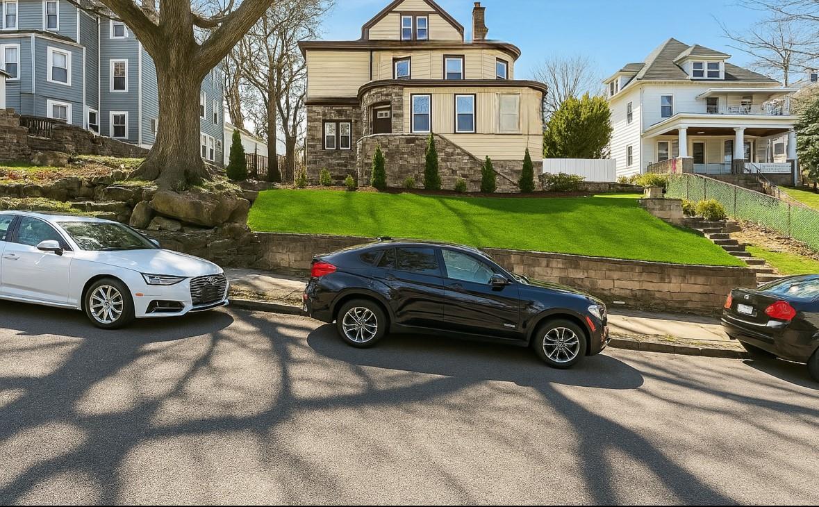 22 Landscape Avenue, Yonkers, NY 10705