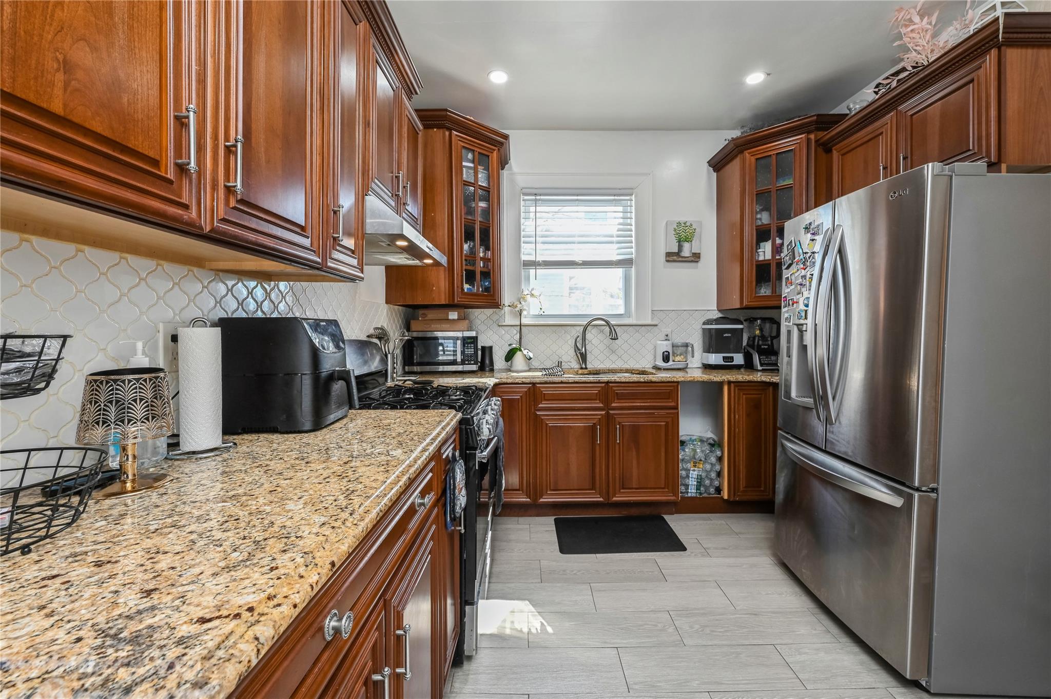 22 Landscape Avenue, Yonkers, NY 10705