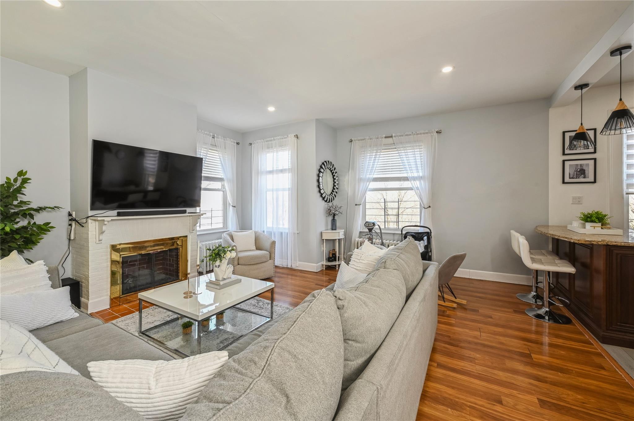 22 Landscape Avenue, Yonkers, NY 10705