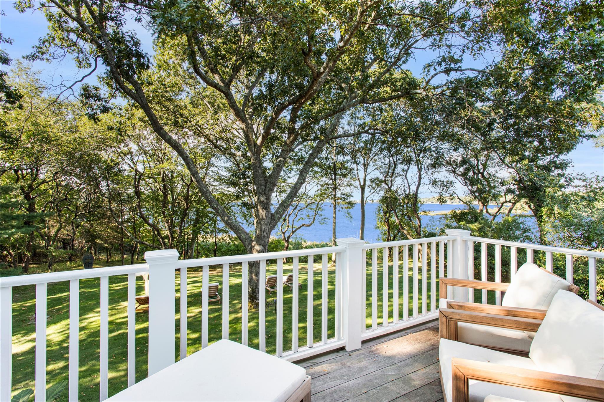 203 Noyack Road, Southampton, NY 11968