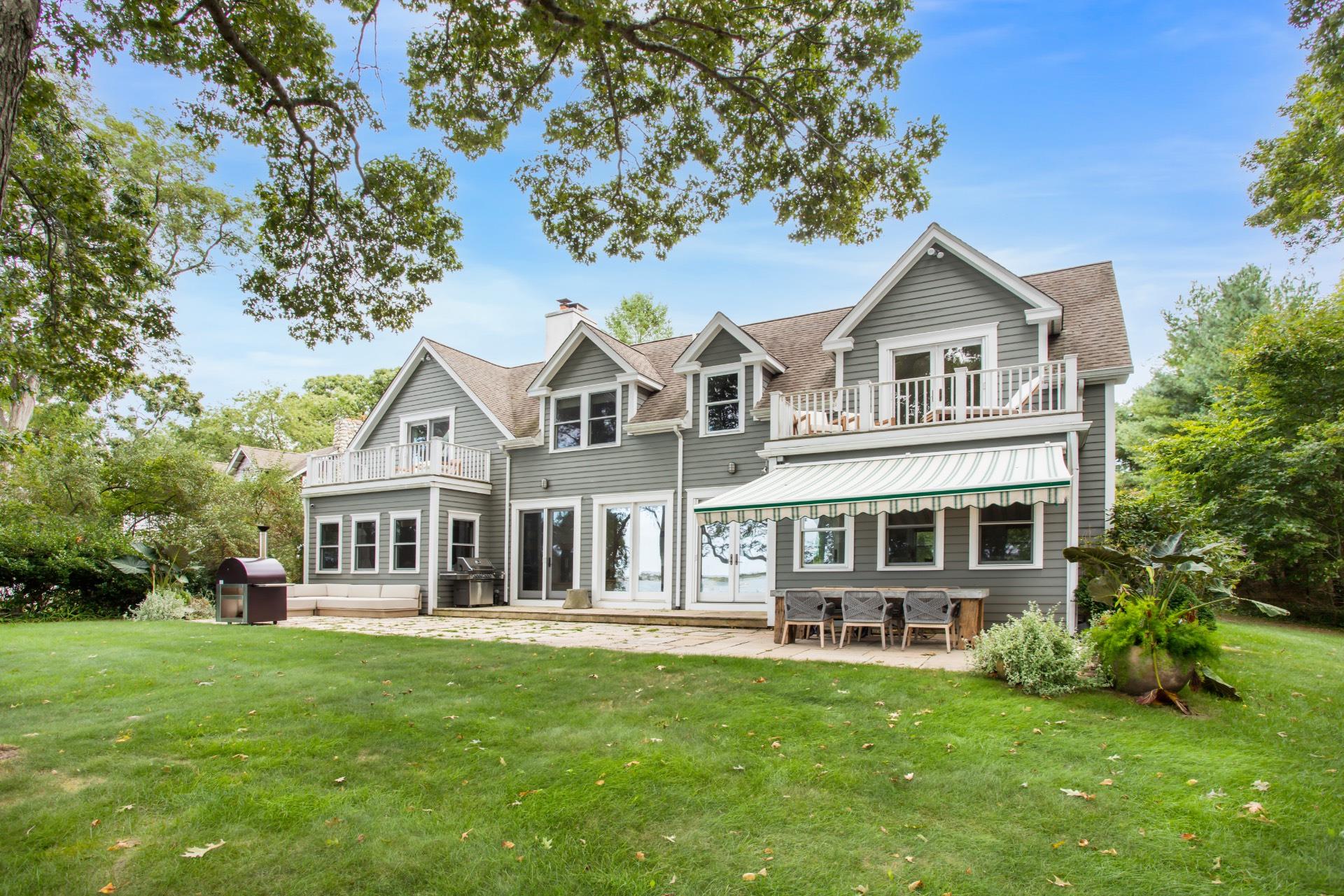 203 Noyack Road, Southampton, NY 11968