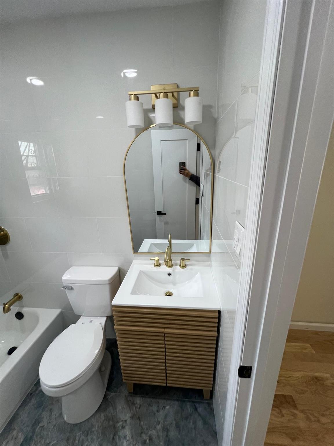 121 Legion Street, Brooklyn, NY 11212