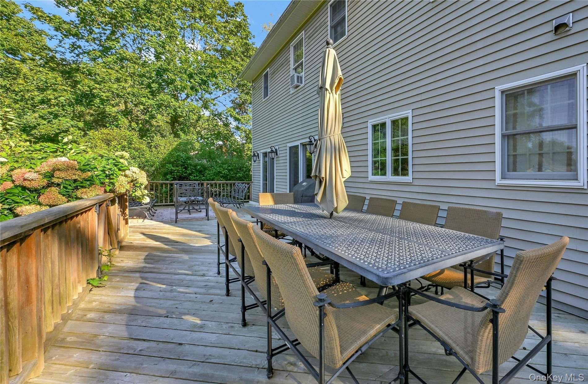 215 Kouros Road, New Suffolk, NY 11956