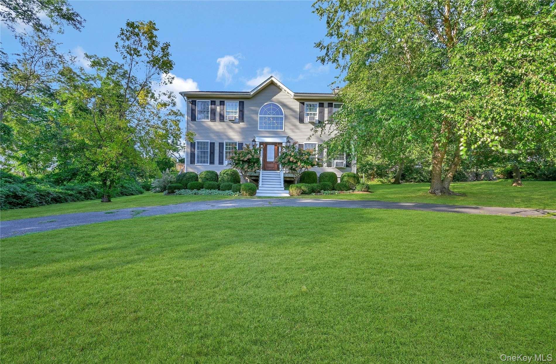 215 Kouros Road, New Suffolk, NY 11956