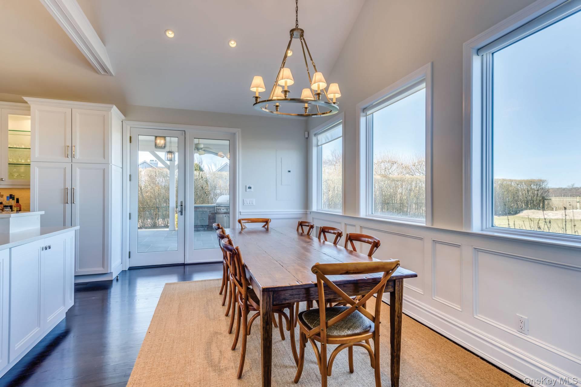 20 Mill Farm Lane, Water Mill, NY 11976