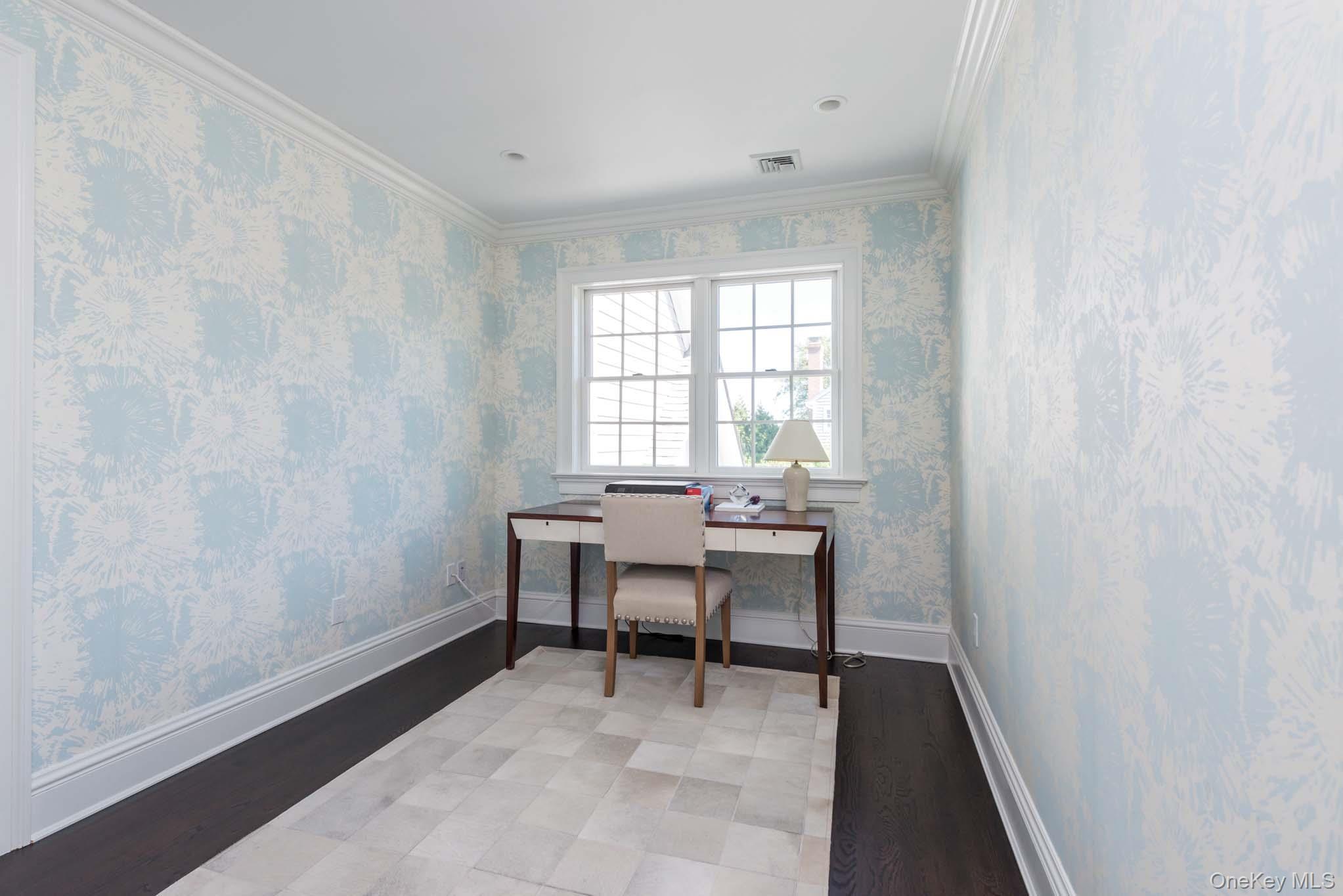 20 Mill Farm Lane, Water Mill, NY 11976