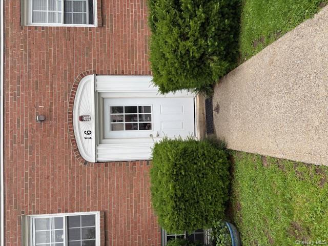 16 Huguenot Street # 1, New Paltz, NY 12561
