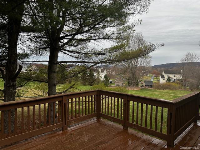 105 Gold Road, Poughquag, NY 12570