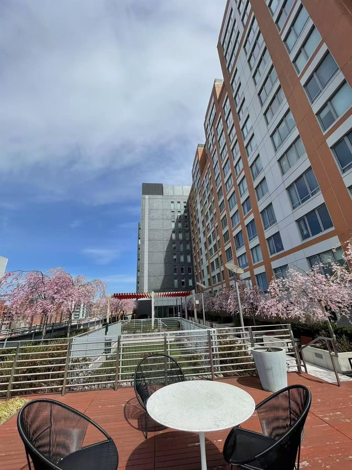 13835 39th Avenue # 17M, Flushing, NY 11354