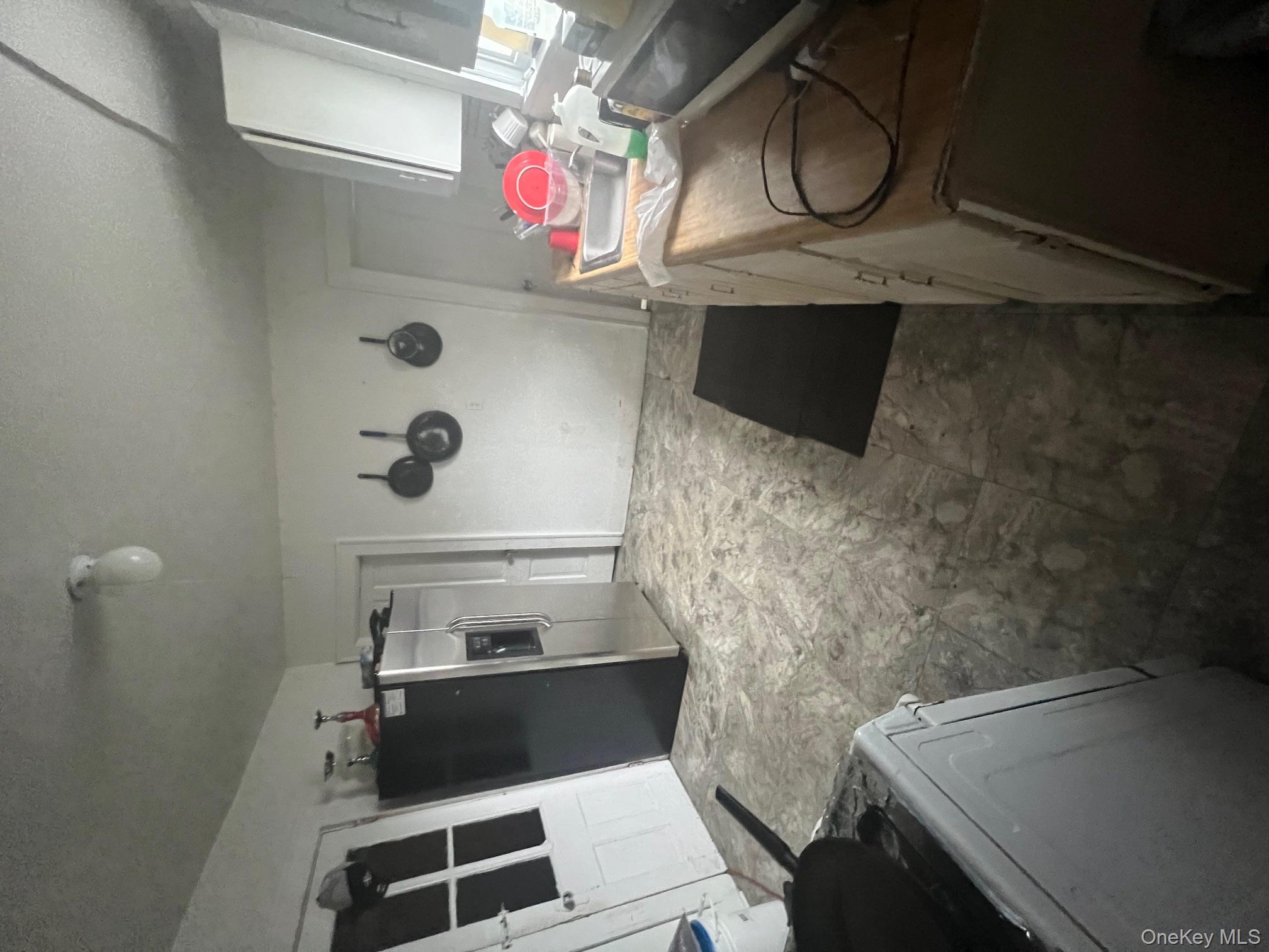 21 Maple Avenue, Port Jefferson Station, NY 11776