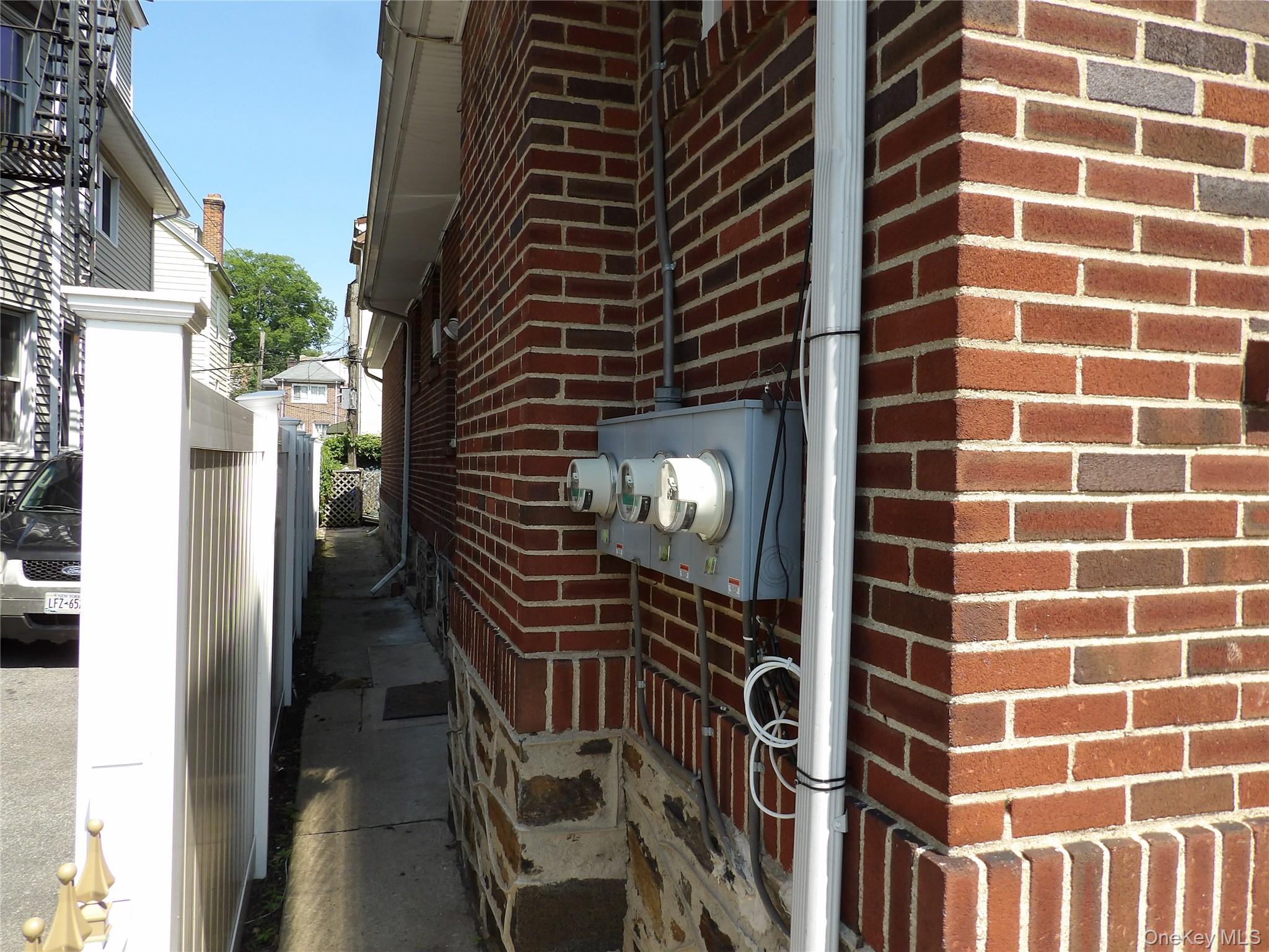 413 Hancock Avenue, Mount Vernon, NY 10553