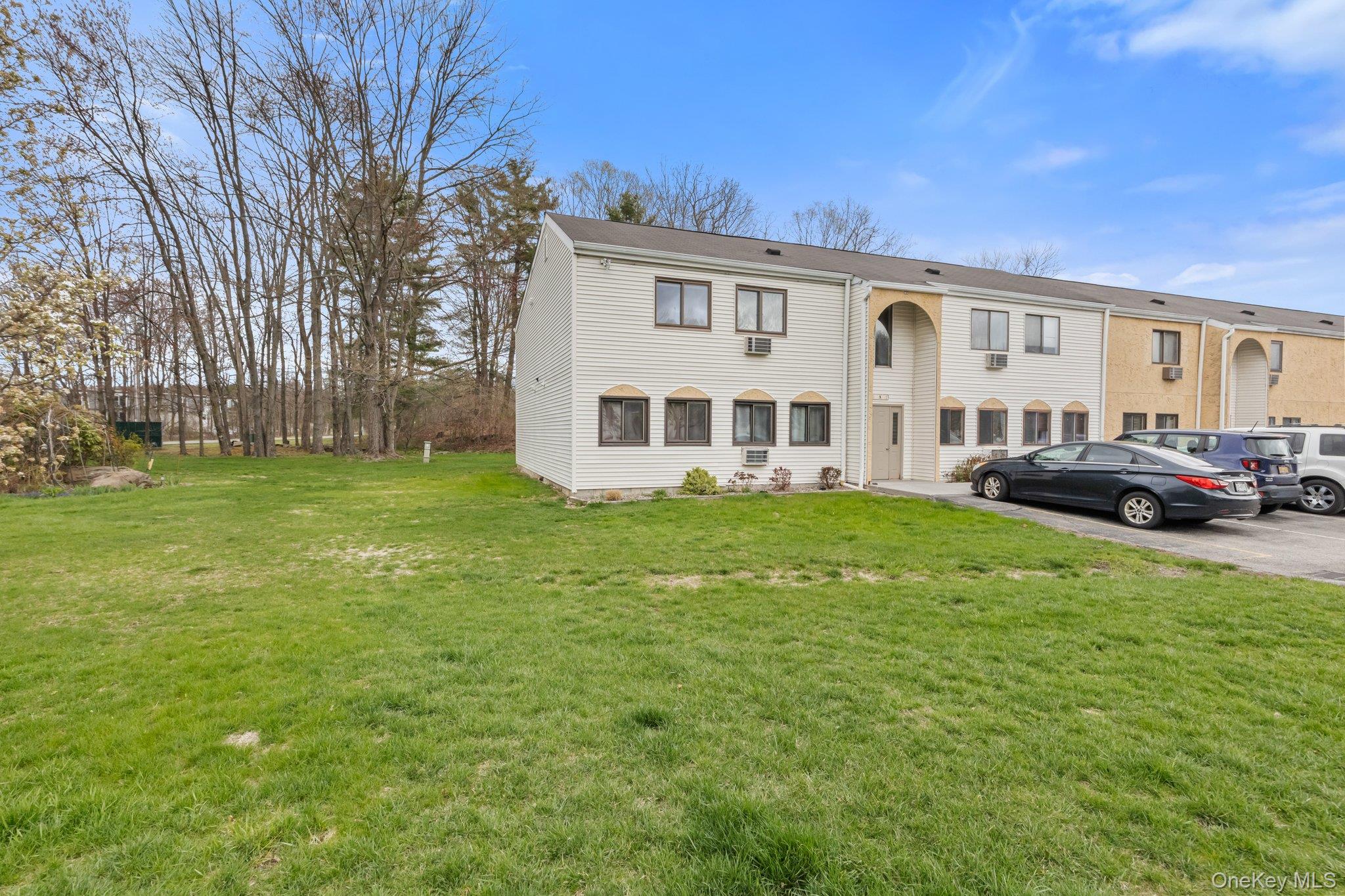 1 Carnaby Street # C, Wappingers Falls, NY 12590