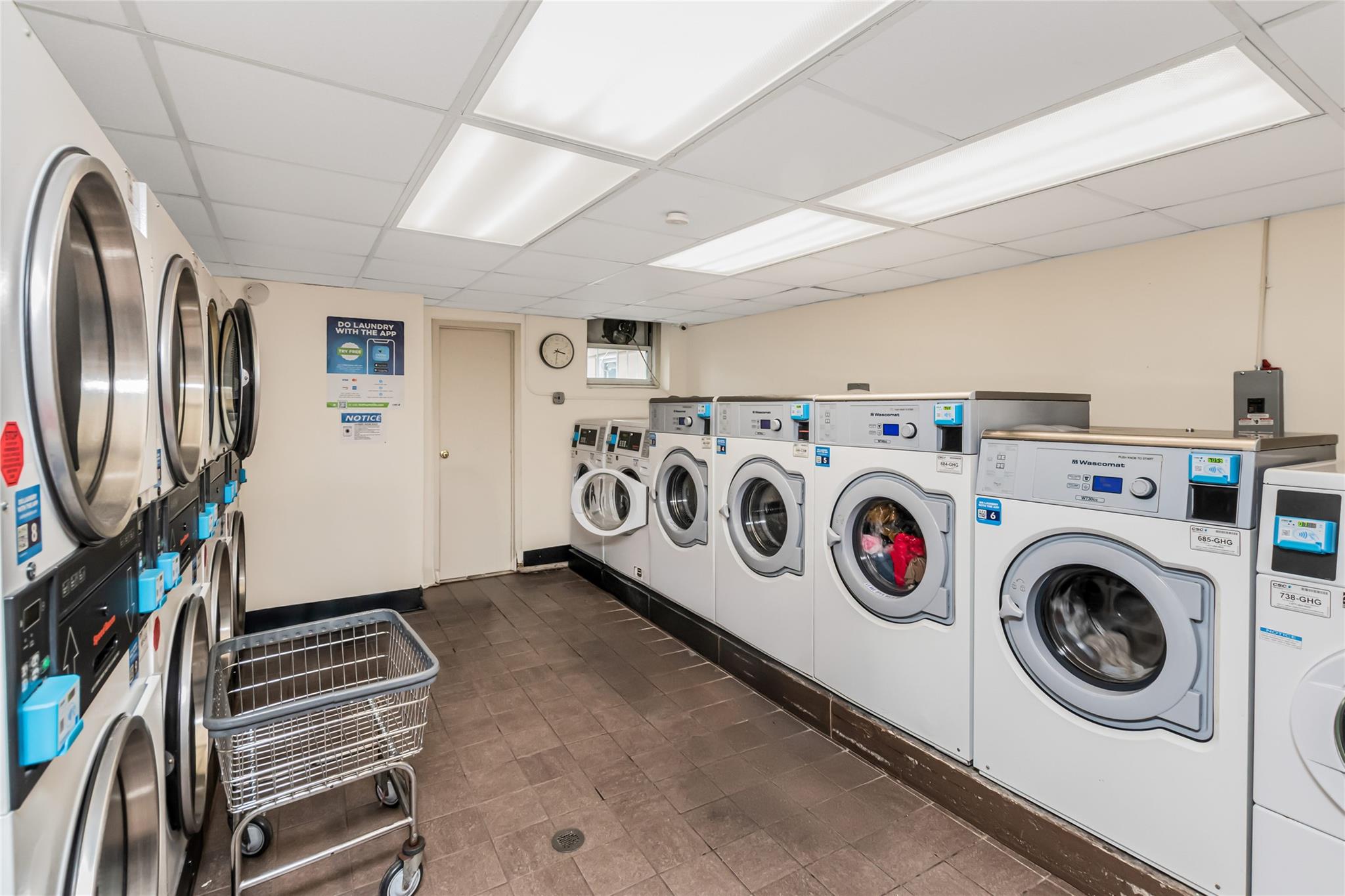 1304 Midland Avenue # C35, Yonkers, NY 10704