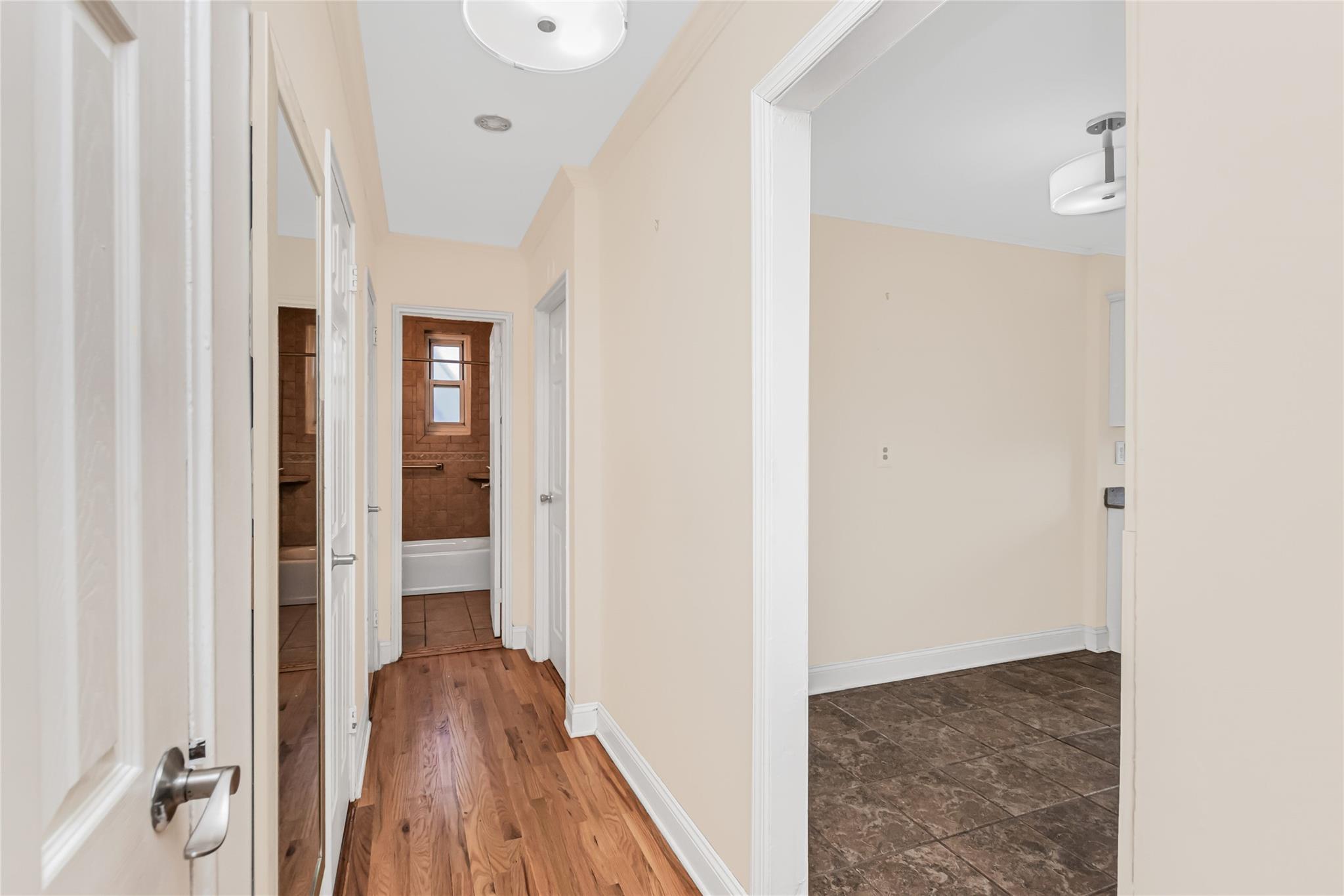 1304 Midland Avenue # C35, Yonkers, NY 10704