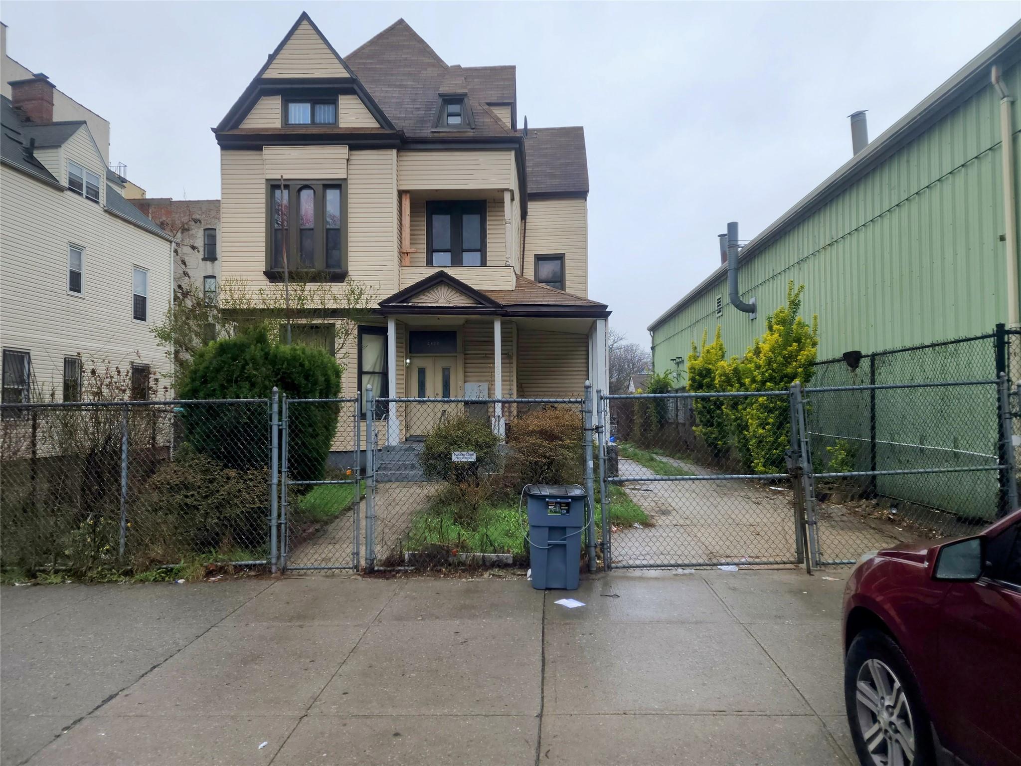 1266 Boston Road, Bronx, NY 10456