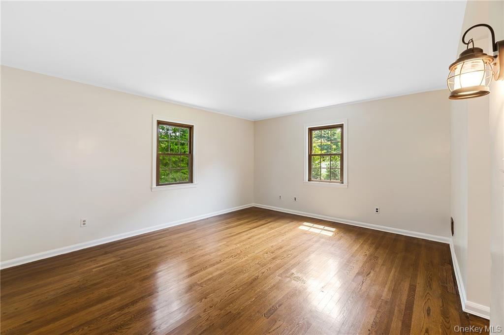 78 Oak Lane, Pelham, NY 10803