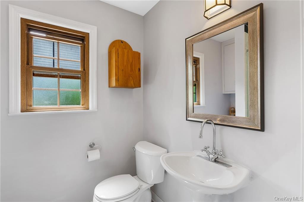 78 Oak Lane, Pelham, NY 10803