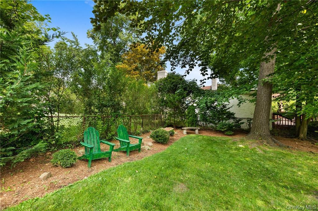 78 Oak Lane, Pelham, NY 10803