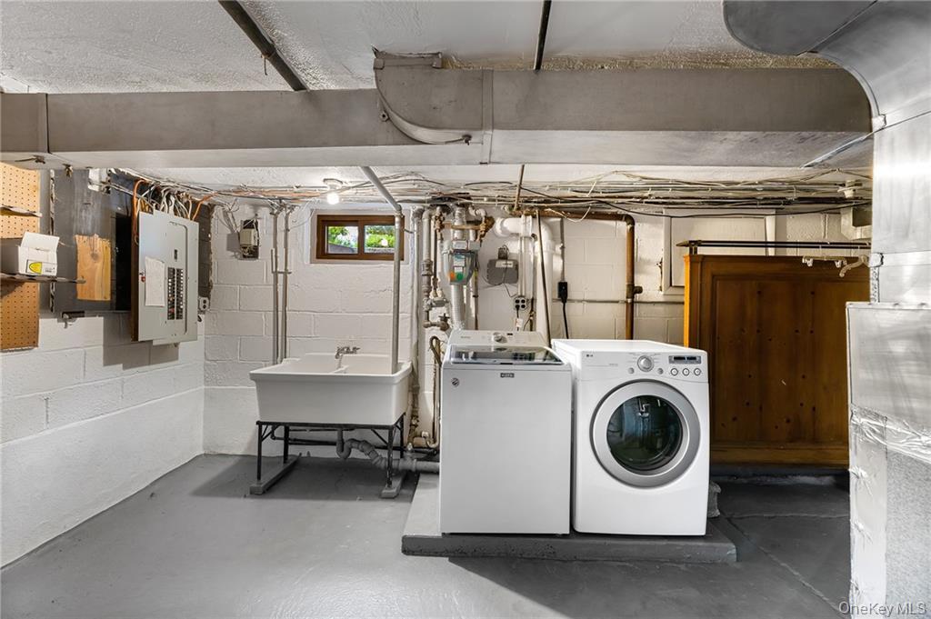 78 Oak Lane, Pelham, NY 10803