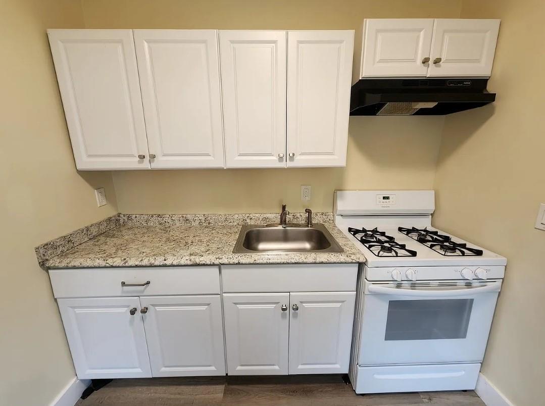 64 Glenwood Avenue, Poughkeepsie, NY 12603