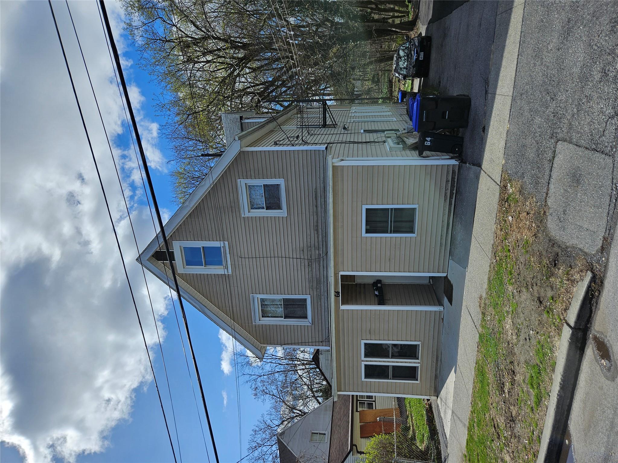 64 Glenwood Avenue, Poughkeepsie, NY 12603