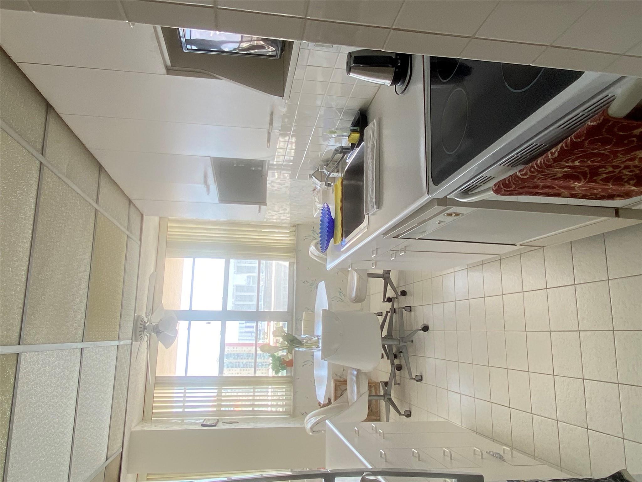 250 174th St. # 1820, Other, FL 33160