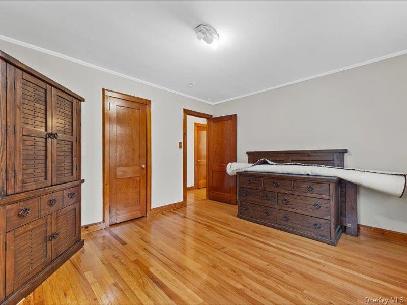 9 Emboden Avenue, Otisville, NY 10963