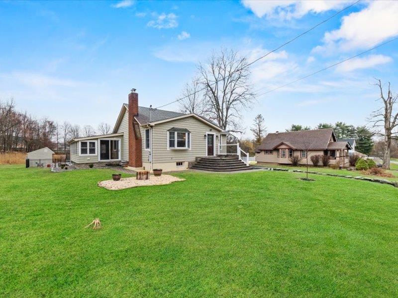 9 Emboden Avenue, Otisville, NY 10963