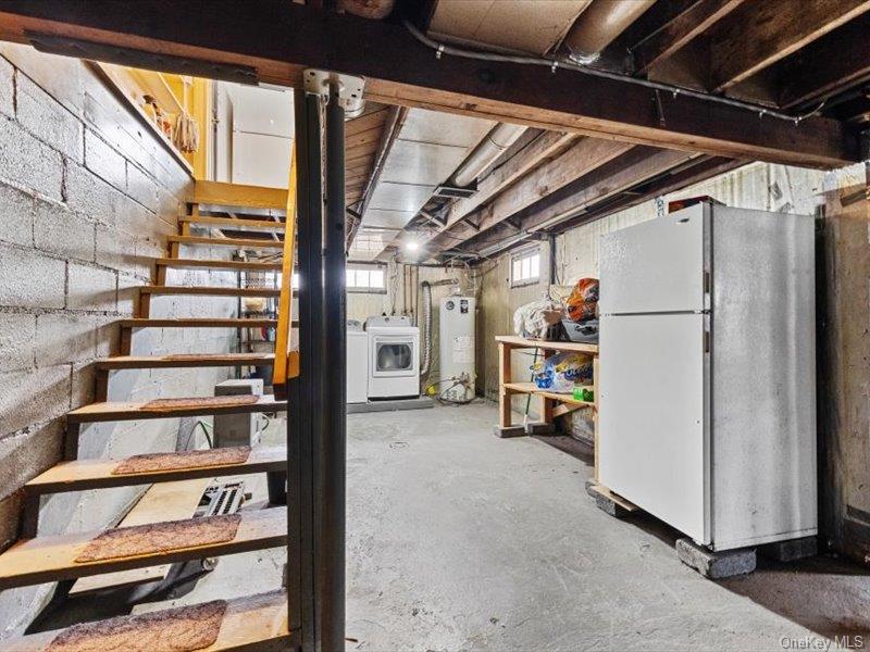 9 Emboden Avenue, Otisville, NY 10963