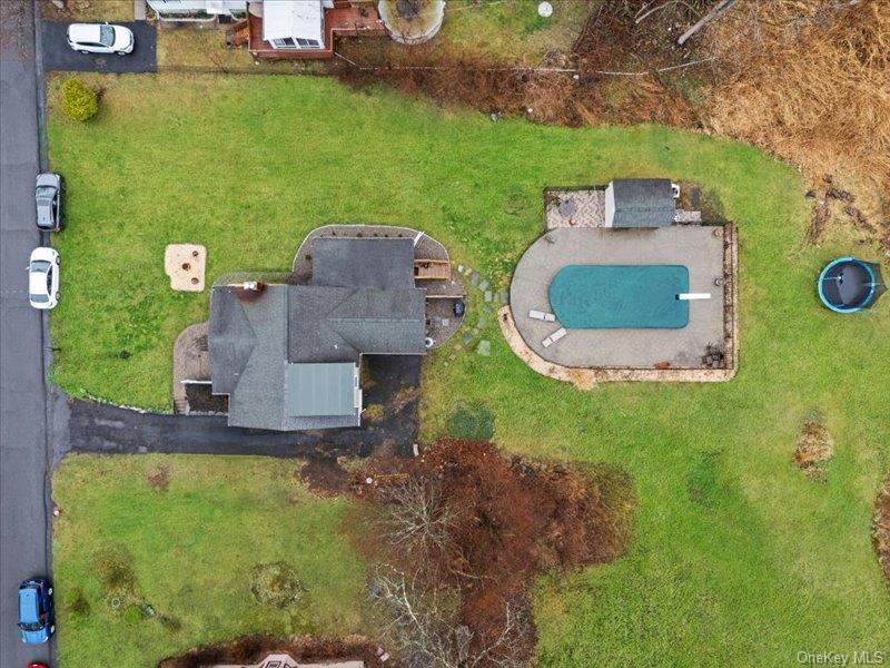 9 Emboden Avenue, Otisville, NY 10963