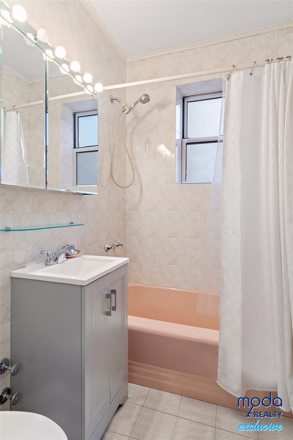 3850 Hudson Manor Terrace # 3EW, Bronx, NY 10463