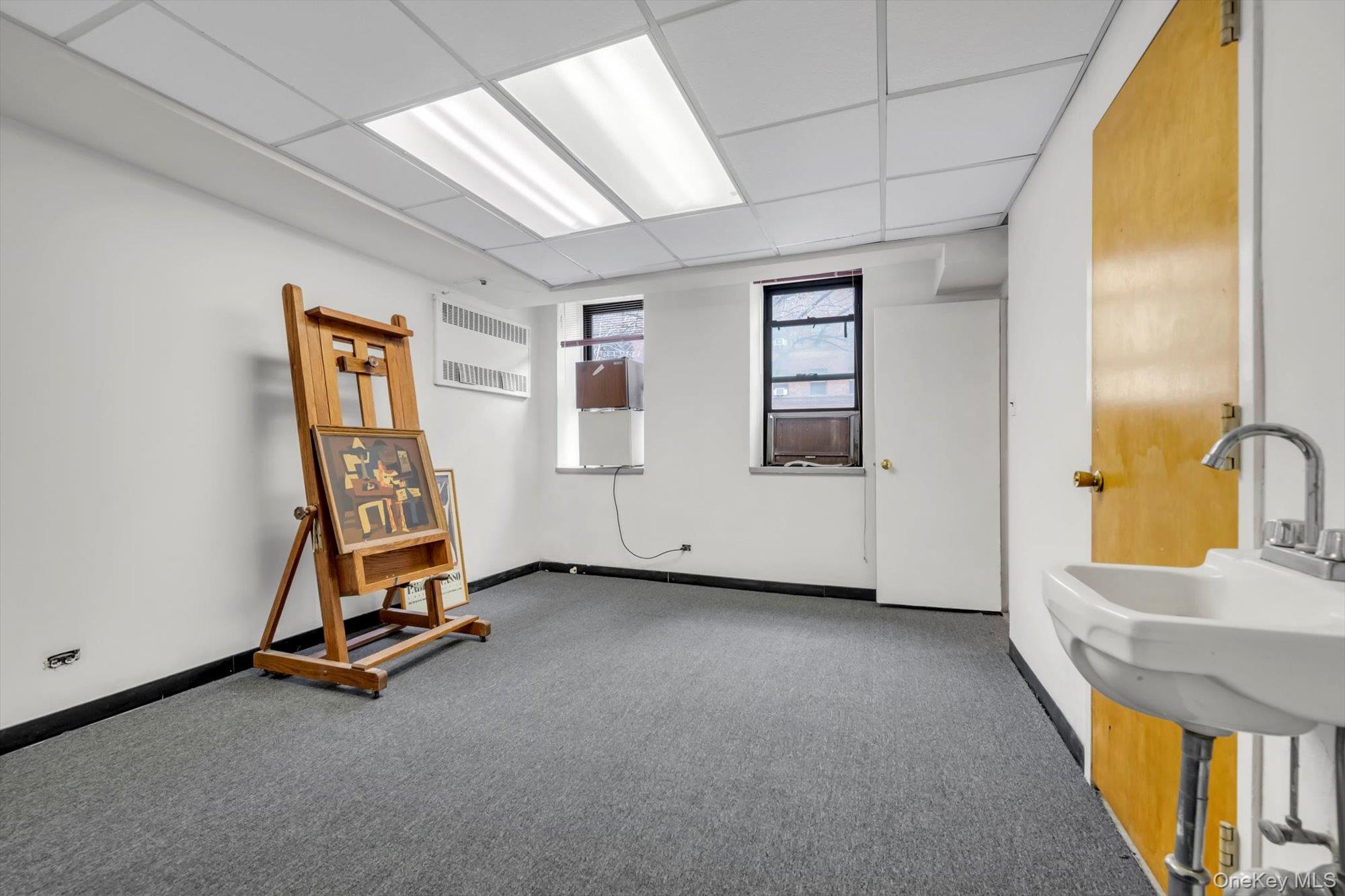 69-40 Yellowstone Blvd # 9, Forest Hills, NY 11375