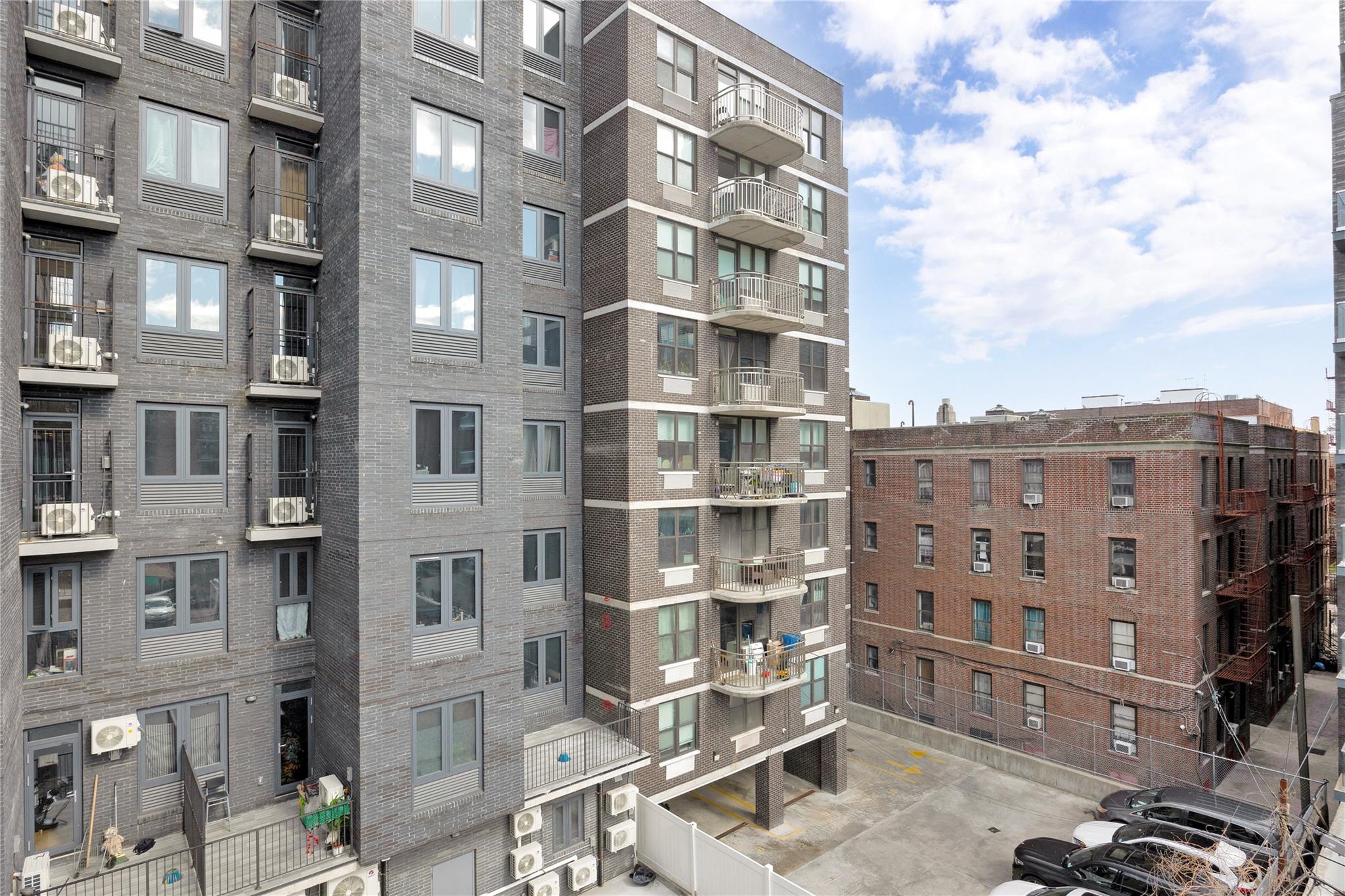 148-36 89th Avenue # 3D, Jamaica, NY 11435