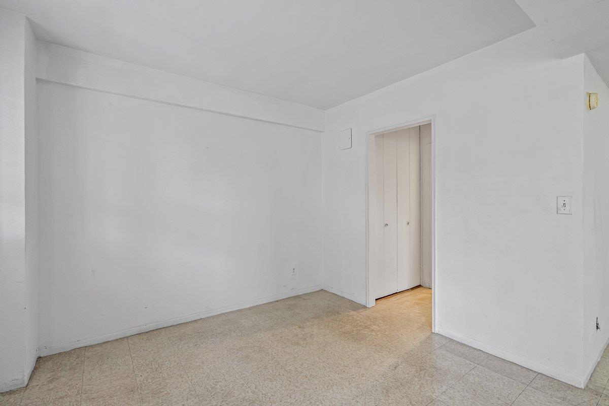 89-15 Parsons Boulevard # 3J, Jamaica, NY 11432