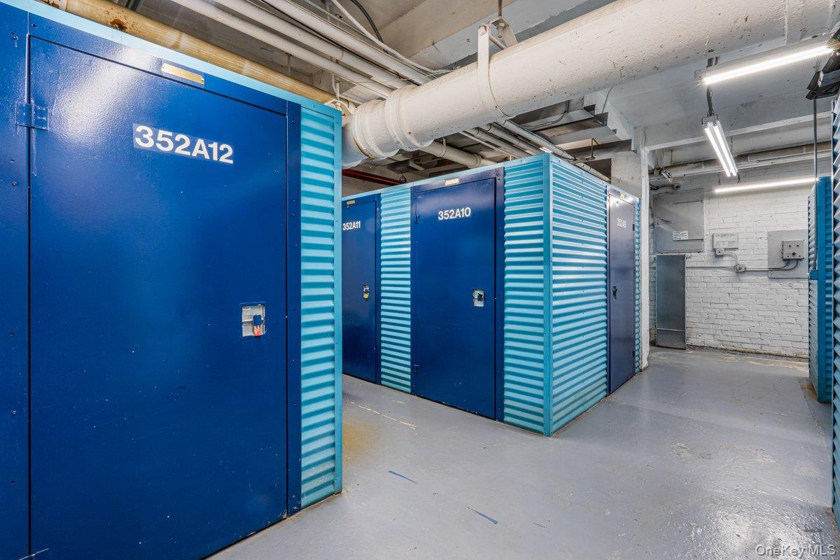 89-15 Parsons Boulevard # 11D, Jamaica, NY 11432