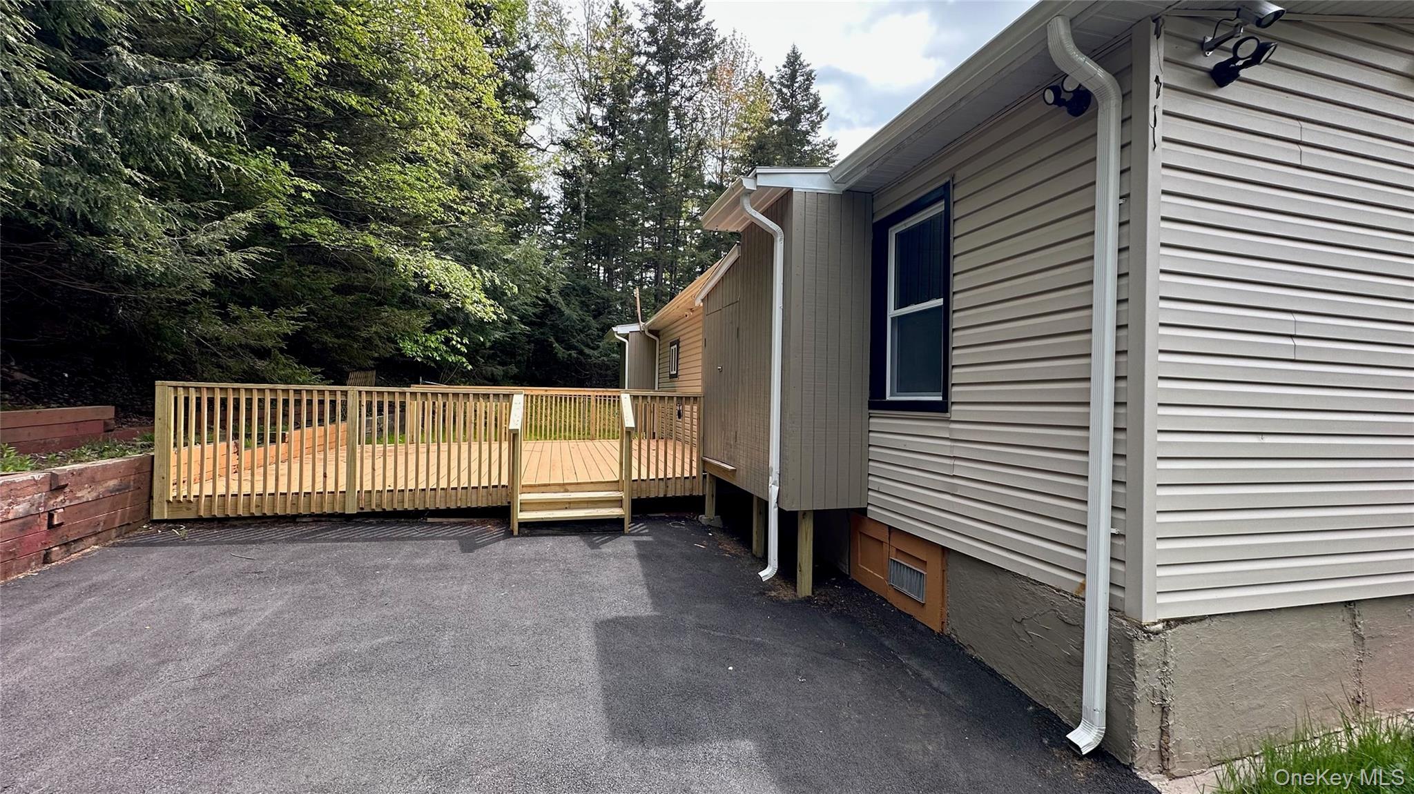 734 Cooley Road, Parksville, NY 12768