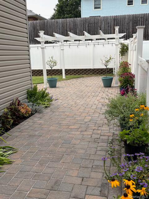 21 Godfrey Avenue, Bayville, NY 11709