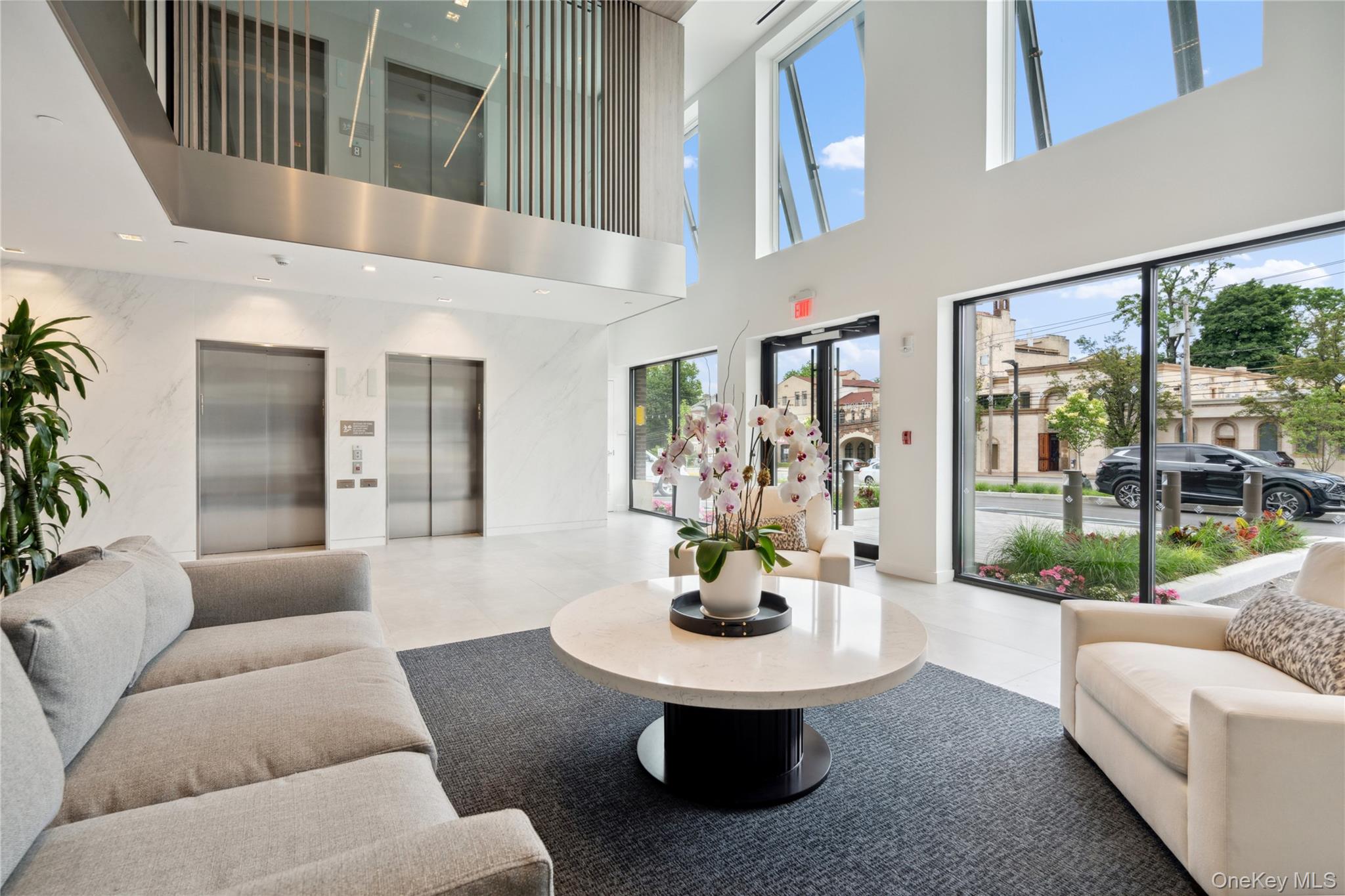 218 Middle Neck Road # 101, Great Neck, NY 11021