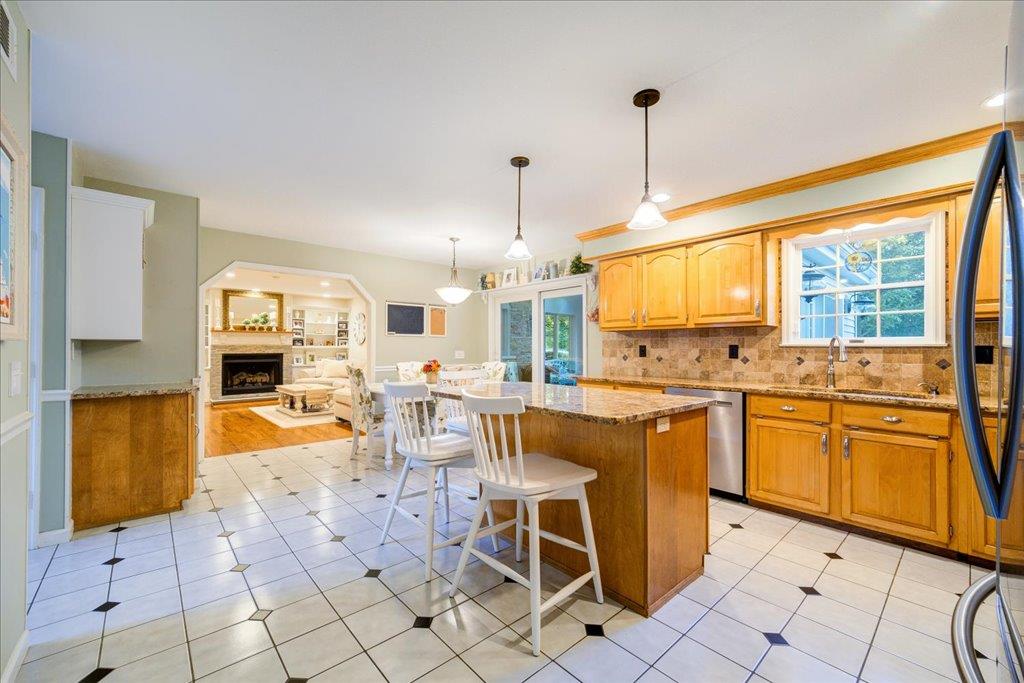 4 Traci Lane, Hopewell Junction, NY 12533