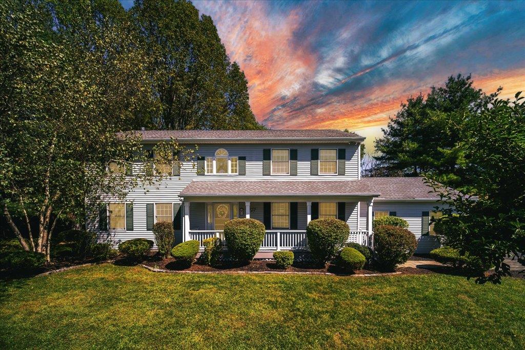 4 Traci Lane, Hopewell Junction, NY 12533
